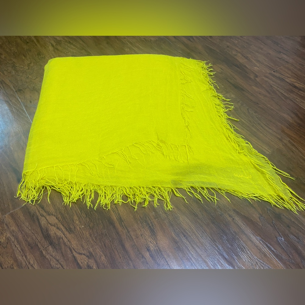 CHAN LUU CASHMERE/SILK SCARF Vibrant Yellow